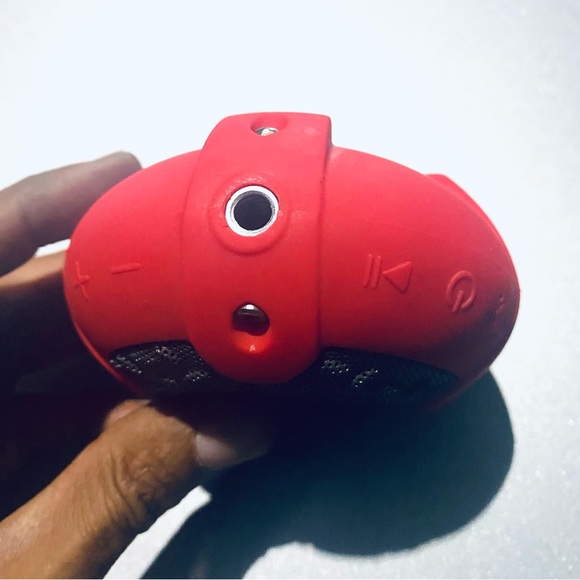 Hmdx Endure Bluetooth Speaker Model HX-P475 With USB Card Mint Conditions - Picture 5 of 6